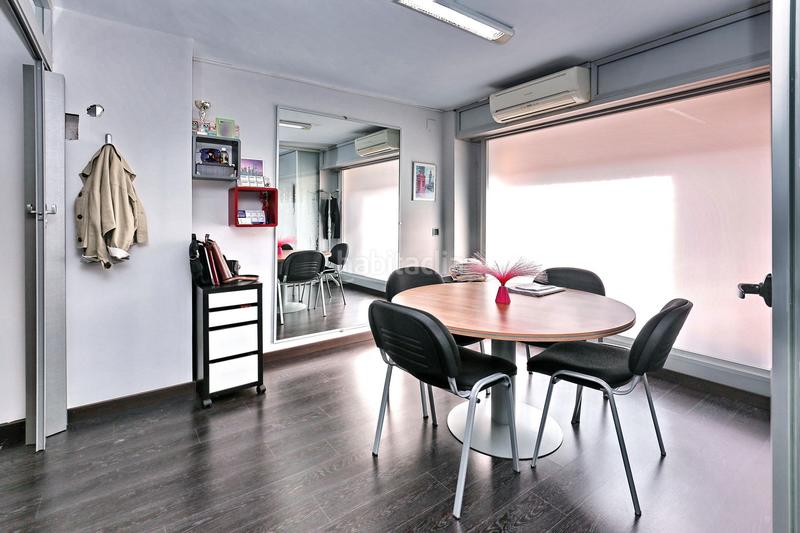 Foto 1834c643-35ae-4c3a-ad69-bd3e3a611f18. Appartamento in carrer de lorena 80 in La Guineueta Barcelona