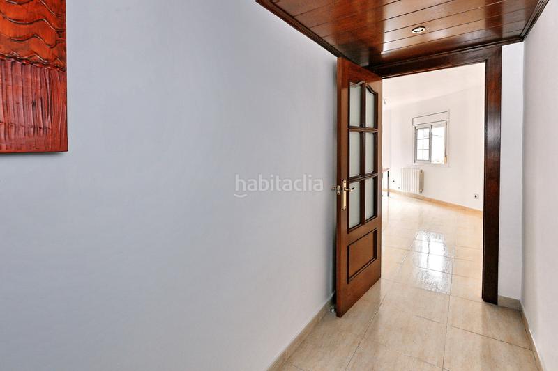 Foto 1e67bce3-48de-47d6-a049-ed16efcad81c. Appartement avec chauffage dans Sistrells Badalona