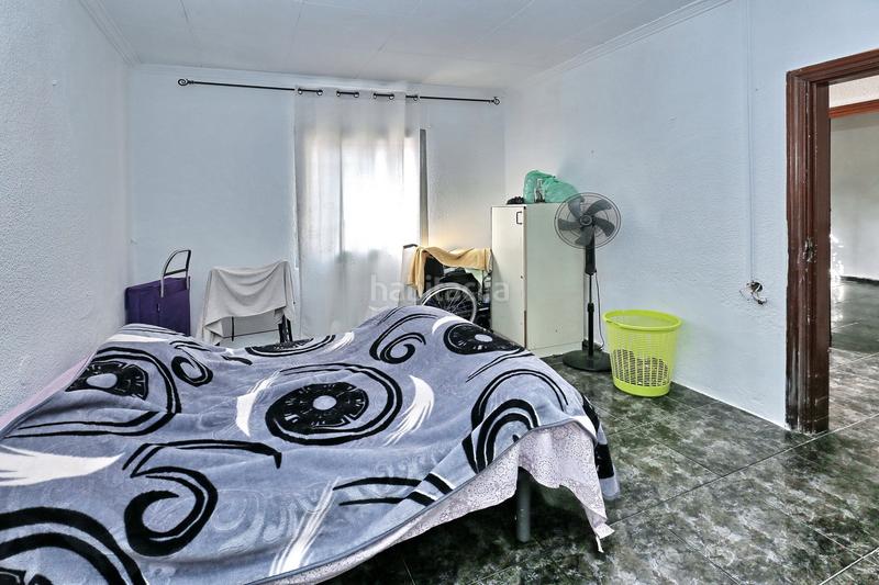 Foto 86bf3172-a0b2-46d5-9793-d74d54a594ef. Casa amb calefacció a Vallbona Barcelona