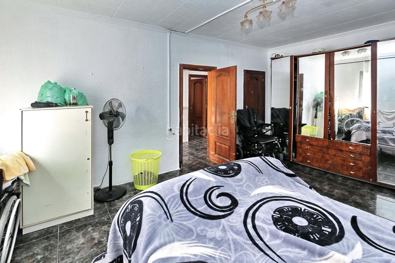 Foto 87776180-e879-47d8-a0c8-4a784c9692a6. Casa amb calefacció a Vallbona Barcelona