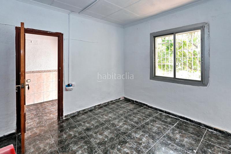 Foto 9fb8e5a3-7721-4ea0-be42-cdcaadfc33dc. Casa amb calefacció a Vallbona Barcelona