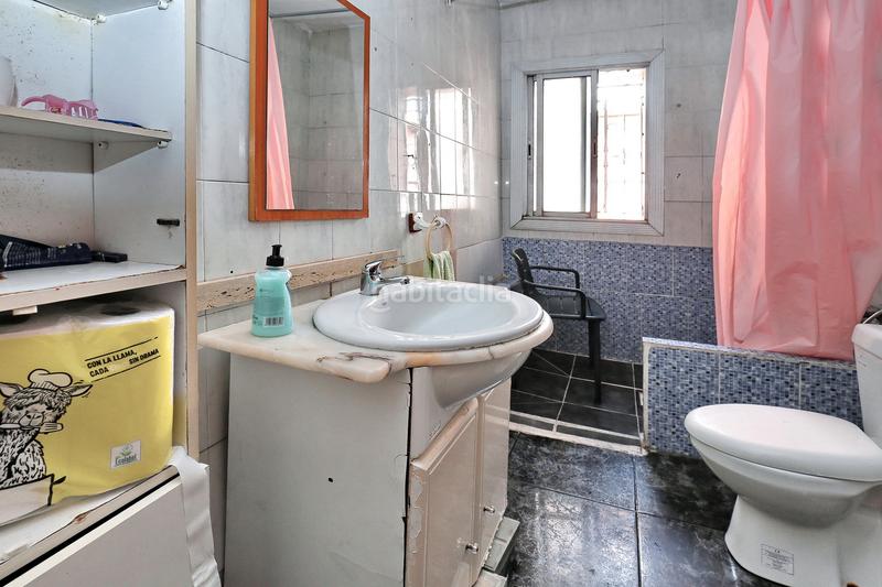 Foto d80eab9d-942c-41d9-9bbe-586bbea7770a. Casa amb calefacció a Vallbona Barcelona