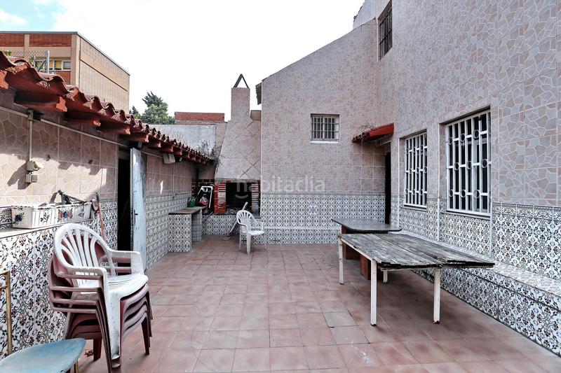 Foto dc569b23-cf9c-41ac-8c74-90bfb1222bcd. Casa amb calefacció a Vallbona Barcelona