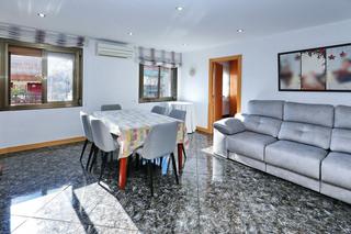 Piso en Roquetes. Piso para entrar a vivir, amueblado