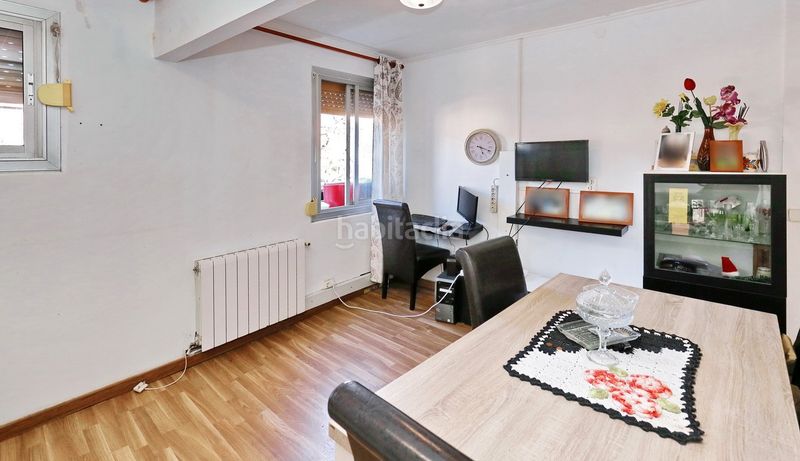 Foto f3101471-cf92-4cce-9baf-f43c352a3287. Pis amb calefacció a Ciutat Meridiana Barcelona