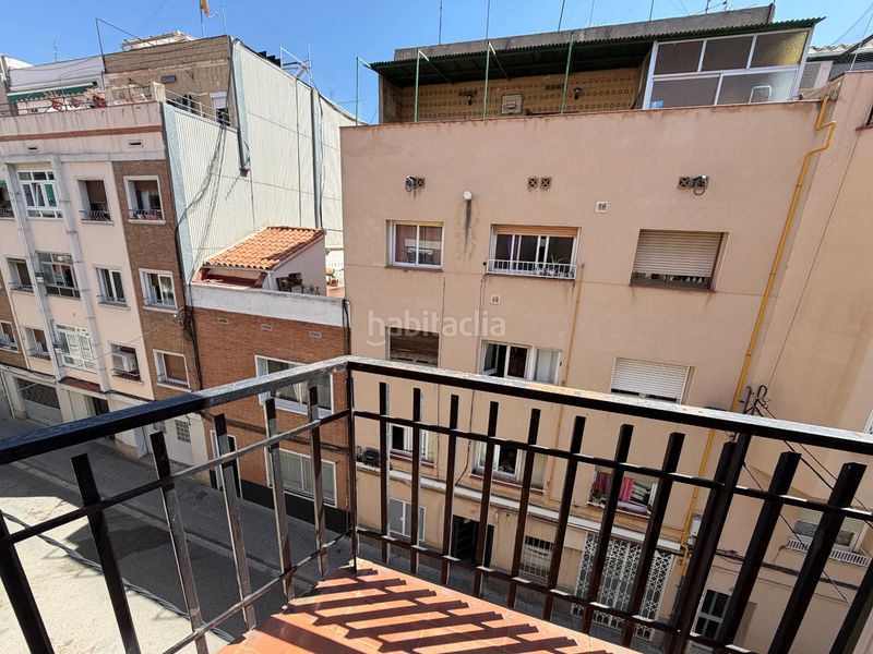 Foto 1c51cd85-a647-42ba-b3f1-6985774f6ee8. Pis amb calefacció a Prosperitat Barcelona