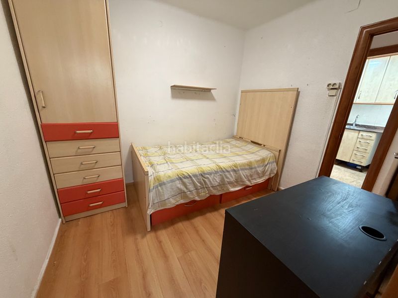 Foto 478d1870-54a9-4831-905e-e3363c55ab6f. Pis amb calefacció a Prosperitat Barcelona