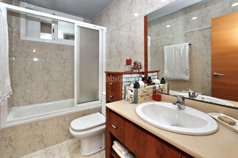 Foto 1ae0b433-6bfd-4a93-9bbf-90bf01359fb5. Pis amb calefacció a Ciutat Meridiana Barcelona