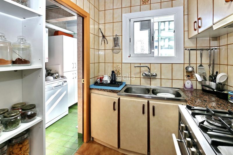 Foto 4468c407-6039-4f66-ba05-dbe7ff2d7ba7. Pis amb calefacció a Ciutat Meridiana Barcelona