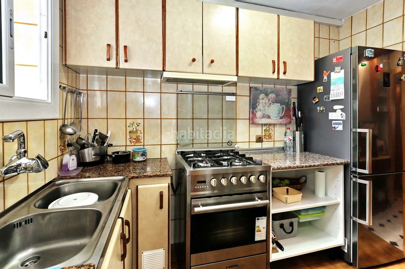 Foto ab3c261e-ee8d-4761-b2f1-31bb33d9dc66. Pis amb calefacció a Ciutat Meridiana Barcelona