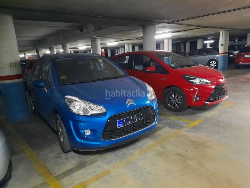 Foto c82e6bc2-af7b-4079-8d8a-eab81c6b3232. Car parking in Sant Joan Vilanova i la Geltrú
