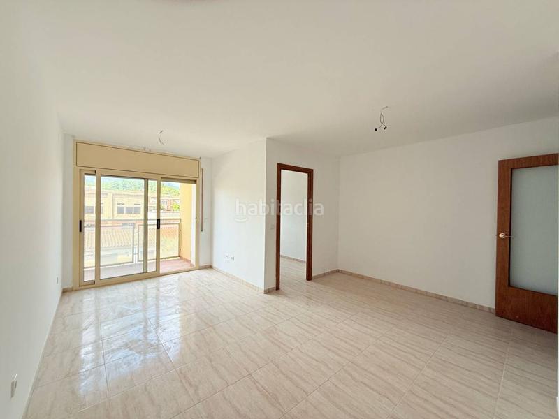 Foto a5dcfa76-c41c-4943-aa15-8e5937632335. Piso  en venta en nucli urbà43300 en Poble Mont-roig del Camp