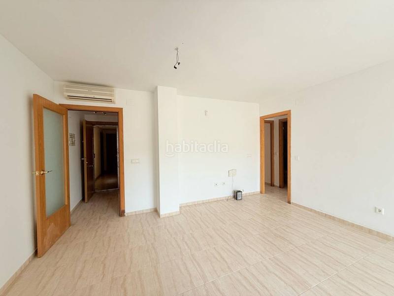 Foto e11cd68d-b0ca-47f6-9e6d-0ddbc660f0ce. Piso  en venta en nucli urbà43300 en Poble Mont-roig del Camp