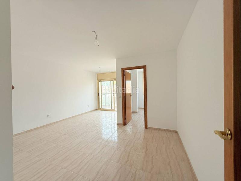 Foto fa9377b4-2d83-48b0-8f4a-feee2ce2cab1. Piso  en venta en nucli urbà43300 en Poble Mont-roig del Camp