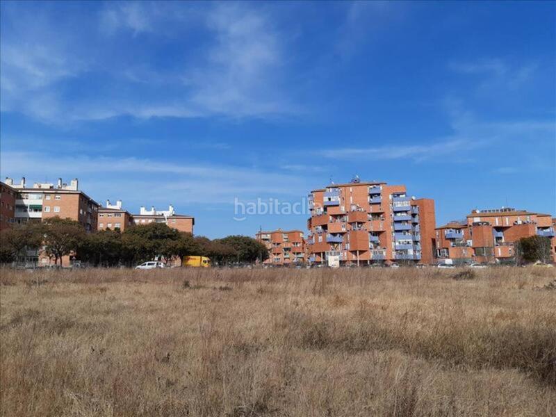 Foto 2804fe53-dce9-4553-bf87-2b65a78336a1. Terreny residencial a gabriela mistral 1 a Mestral Reus