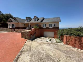 Casa  Vacarisses. Casa en venta en vacarisses