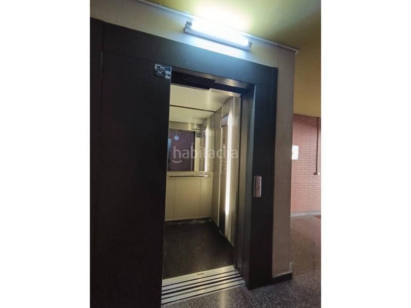 Foto 400c3929-56e5-4153-9eeb-bb468a2eff07. Piso  en venta en el Bon Pastor08030 en Bon Pastor Barcelona