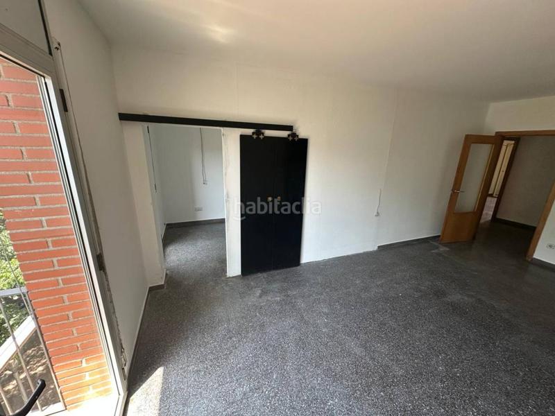 Foto 6f2a298f-128f-44e3-932b-9ec59eb6f658. Piso  en venta en el Bon Pastor08030 en Bon Pastor Barcelona