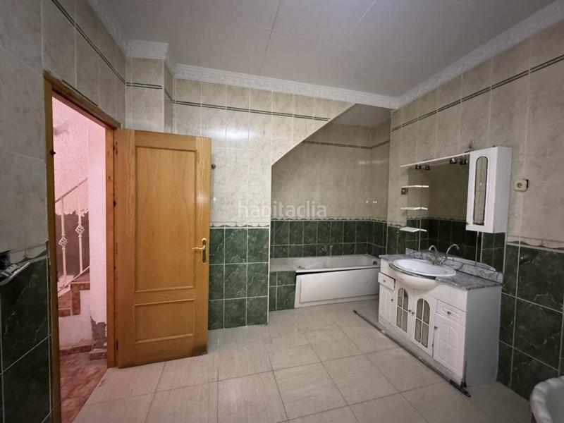 Foto 819738b6-5f28-4ff2-a9ce-43b8539929e7. Casa  en venta en centre en Sant Llatzer Tortosa