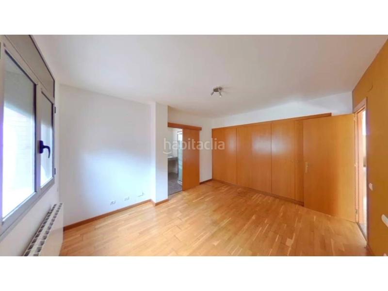 Foto 5fbcaecc-93f2-401e-9d0b-adf1bcfe86b1. Chalet avec piscine dans Matadepera