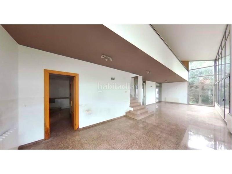 Foto deafc262-eff4-4763-a8a2-7138c1951606. Chalet avec piscine dans Matadepera