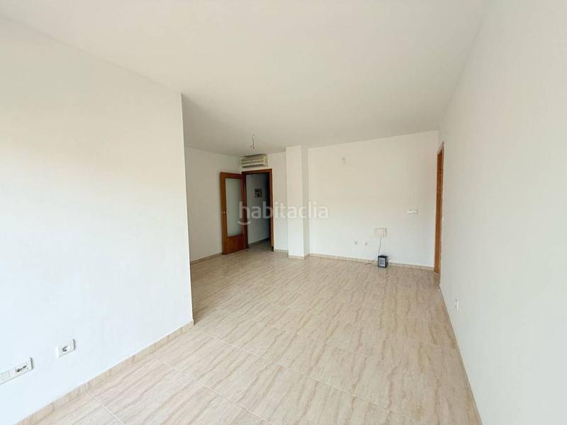 Foto e57418ec-72aa-4f65-9cd9-952dbb119ad5. Appartamento con parcheggio in Poble Mont-roig del Camp