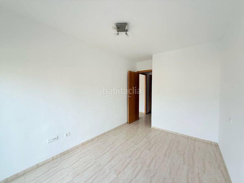 Foto 0d1570a0-5396-4c58-991c-ff6b127e498b. Pis amb aparcament a Poble Mont-roig del Camp