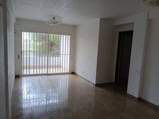 Pis  Calle riu brugent