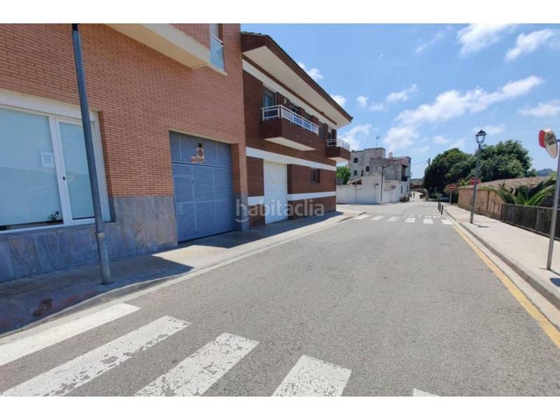 Foto 634b818c-ad9f-49a4-b286-7abc782fa17d. Aparcament cotxe a Riera de Gaià (La)