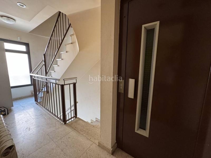 Foto 52f3b6c3-fc5e-4edb-9b48-2da35213b6f1. Appartamento con parcheggio in Casc Antic Ripollet