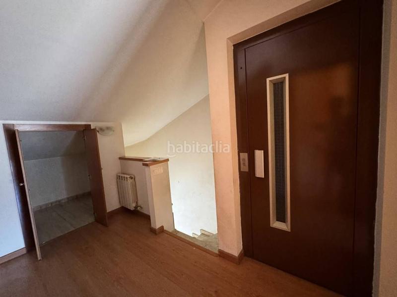 Foto fe3bc3f5-6432-4b63-82ea-a9668cfb7792. Etagenwohnung mit parking in Casc Antic Ripollet