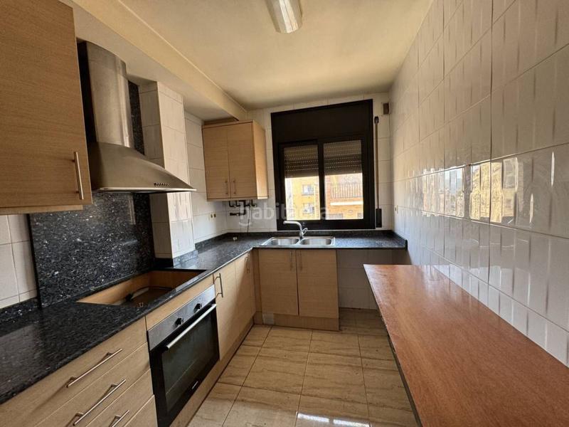 Foto b048f69e-b7eb-4f24-908e-bfcadcacd8e6. Flat with parking in Casc Antic Ripollet