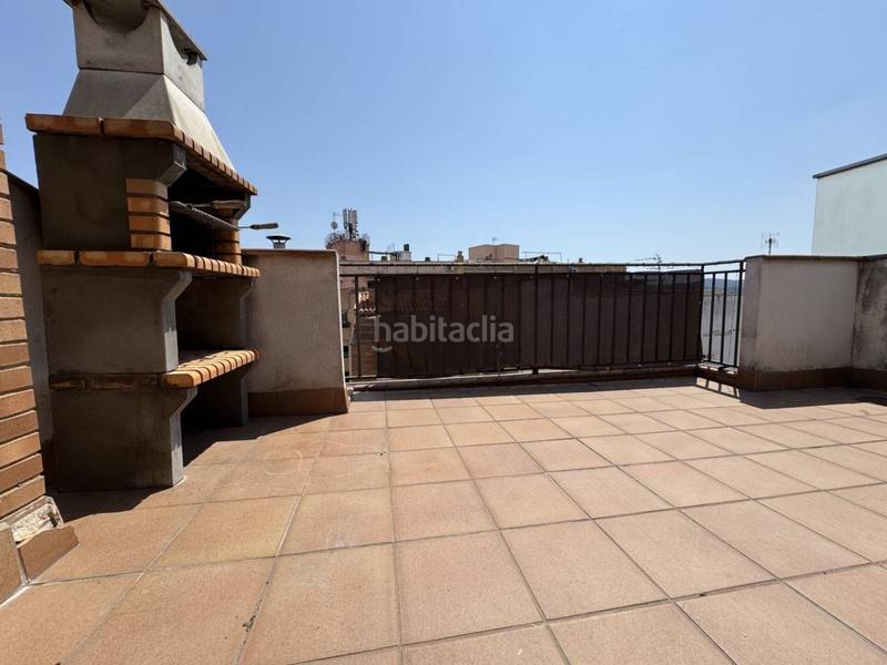 Foto f466c7f6-9268-4bc6-ab73-c27304231bc6. Flat with parking in Casc Antic Ripollet