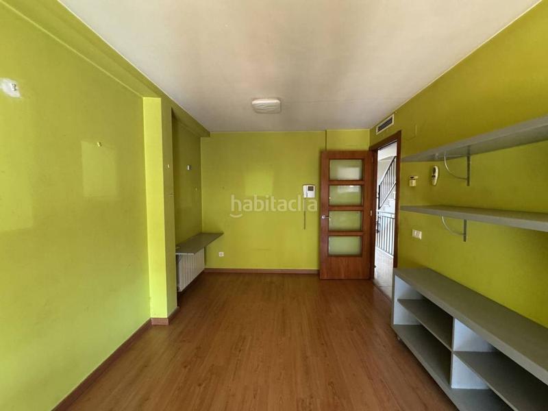 Foto c0ce076b-8b2e-4990-a8c8-74a6a2baa339. Pis amb aparcament a Casc Antic Ripollet