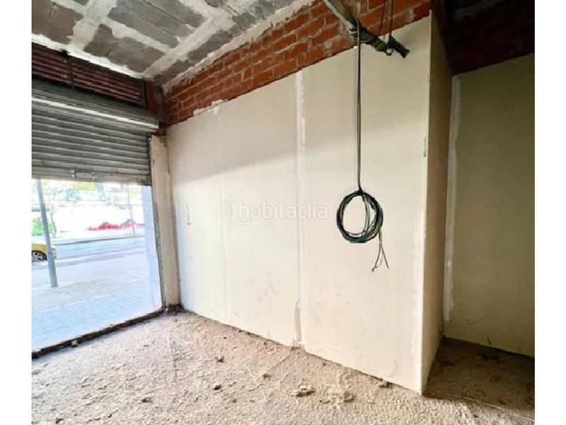 Foto 18f1f89b-4149-40cf-abd3-6ee486db5ac0. Geschäftsraum in calle de nàpols 22 in Parc Central Barberà del Vallès