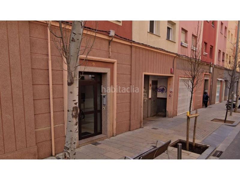 Foto 63e70728-e936-4b76-abec-7bc45e62eeeb. Locale commerciale in Turó de la Peira Barcelona