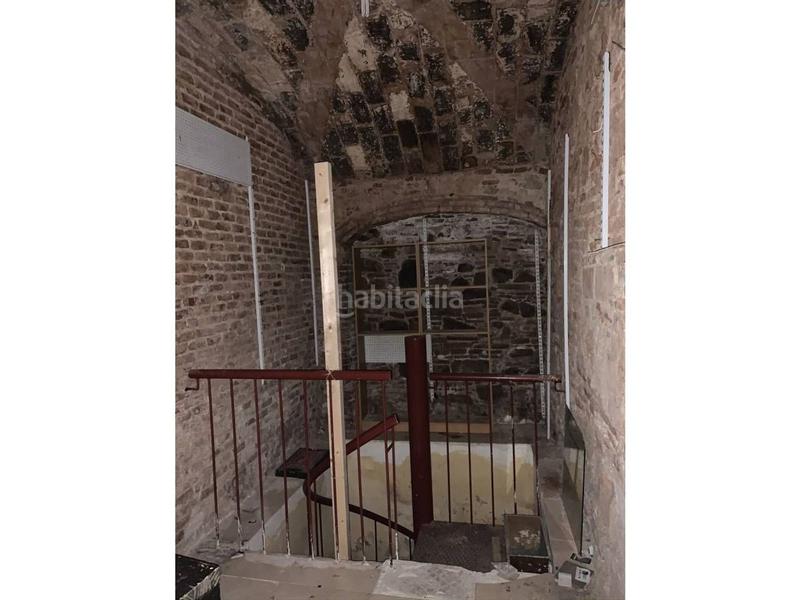 Foto 3fc27a97-3ea6-4167-8b80-de4792e08ea4. Local comercial a calle de les cabres 10 a Raval Barcelona