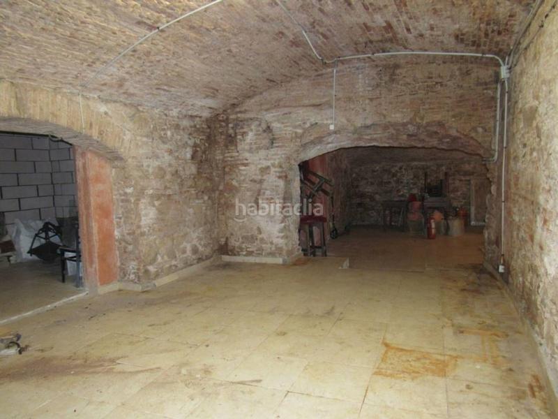 Foto 5b127306-7f2d-403d-8e78-5b3b6de65c7f. Local comercial a calle de les cabres 10 a Raval Barcelona