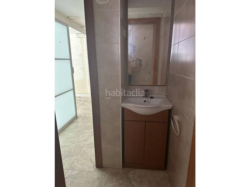 Foto 9dde9910-7384-4381-bc4d-7f1646a85a72. Local commercial dans Centre-Can Nadal Sant Feliu de Llobregat