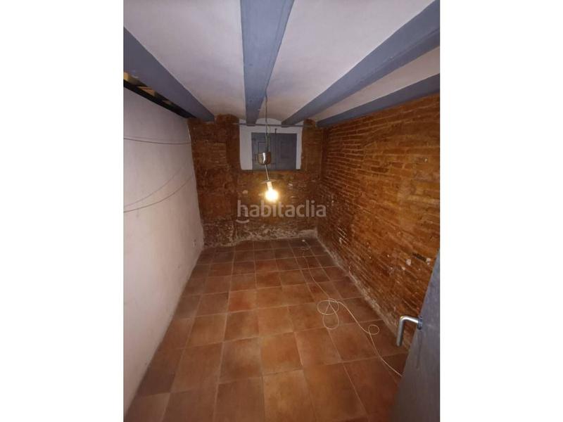 Foto b88b3a24-c782-4ccc-96c5-73b67ba5d1c5. Business premise in Raval Barcelona