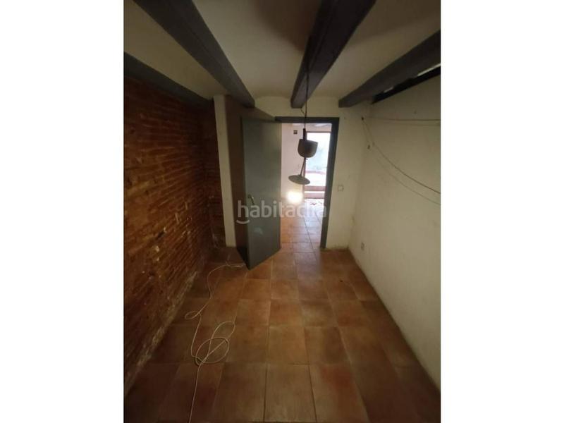 Foto 4c3e44bf-6e5d-44d6-b3d5-50434910deb3. Local comercial a Raval Barcelona