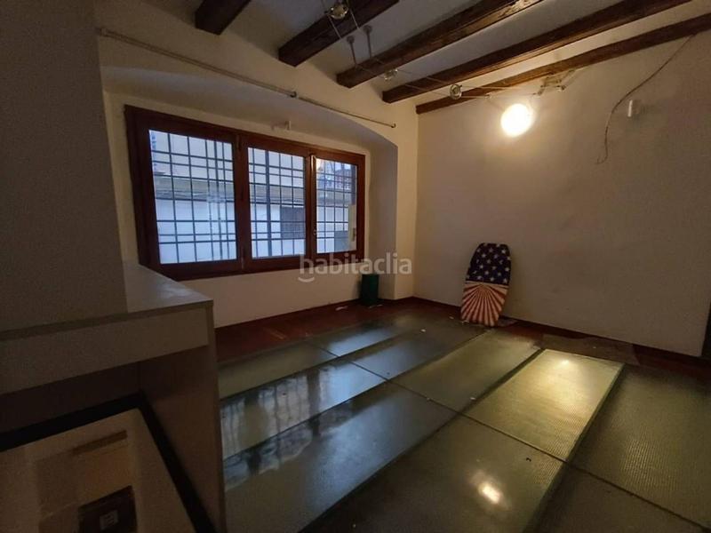 Foto 96bf0ecc-c141-4ecc-9056-32e5a13d7cfc. Local comercial a Raval Barcelona