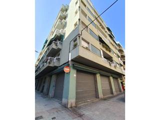 Business premise in Calle de l'Alcalde Segimon