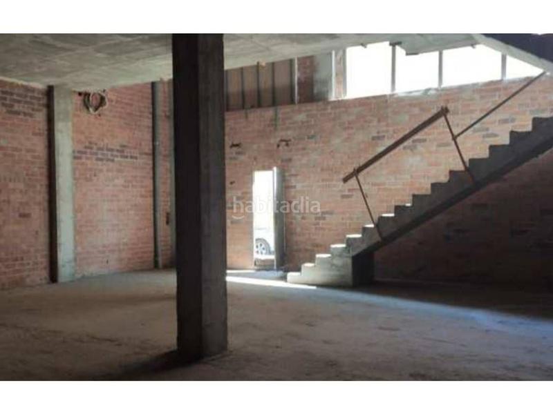 Foto 4e7242b7-bc03-4a1e-adb4-cbf104f1b764. Local comercial en calle d'orosi 2 en Barris Marítims Tarragona