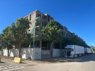 Edificio in El Tancat-Mas d´en Gual. Edificio en construccion en el vendrell