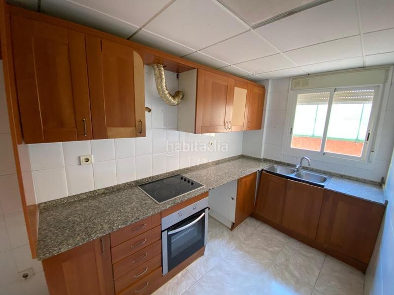 Foto c4d8fb40-2921-4914-9c89-1f11a7af5e74. Pis amb aparcament piscina a Centre Reus