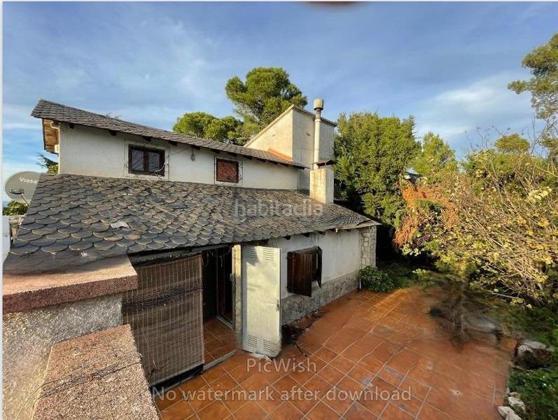 Foto 6ec1a915-2527-4a80-932a-19bca324788c. Casa amb aparcament piscina a Mediona