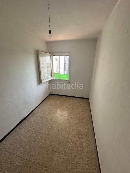 Foto 6f56d78d-c14b-453e-8fa9-6589821c7f3e. Pis a Creu de la Mà Figueres