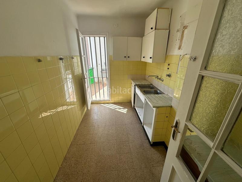 Foto cb00b730-b81b-43d6-9acc-f629d160ed4e. Pis a Creu de la Mà Figueres