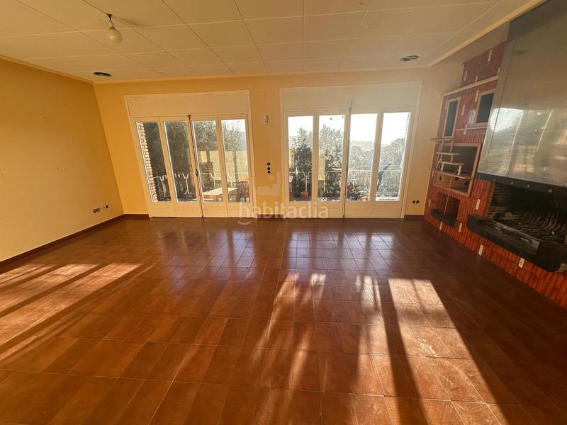 Foto 157bc445-e0da-4c8b-a8df-6f5d075a0a35. Haus mit heizung parking in Urbanitzacions Argentona